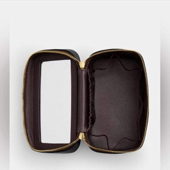 Coach cosmetic case - Picture 3 of 4